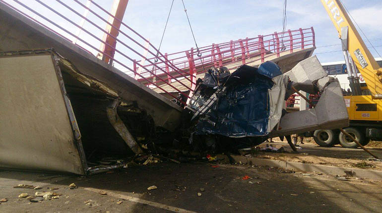 Tránsito confirma dos personas fallecidas en el accidente de ... - Los Tiempos
