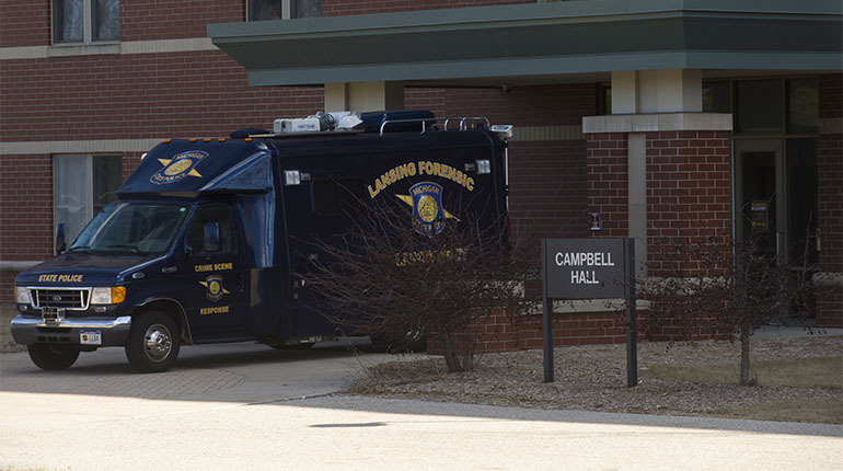 Identifican a autor del tiroteo en universidad de Michigan que dejó dos muertos