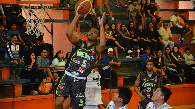 Rubair y Henry inician la senda final hacia la Libobásquet
