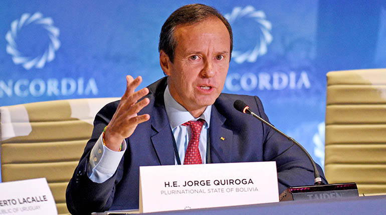 Tuto acepta viaje a La Haya; Rodríguez abrirá alegatos