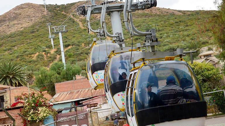 Cabinas del teleférico funcionan después de dos meses y medio de mantenimiento. | Fernando Balderrama