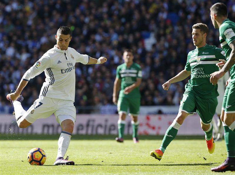 Real Madrid anuncia la renovación de Cristiano Ronaldo | Los Tiempos