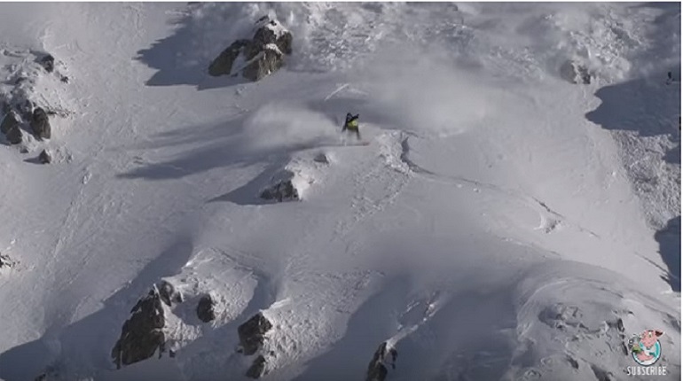 Impresionante escape de un deportista extremo a una avalancha | Los Tiempos
