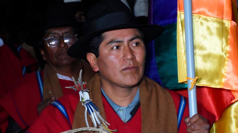 Policía: Exdirigente de Túpac Katari salió del país