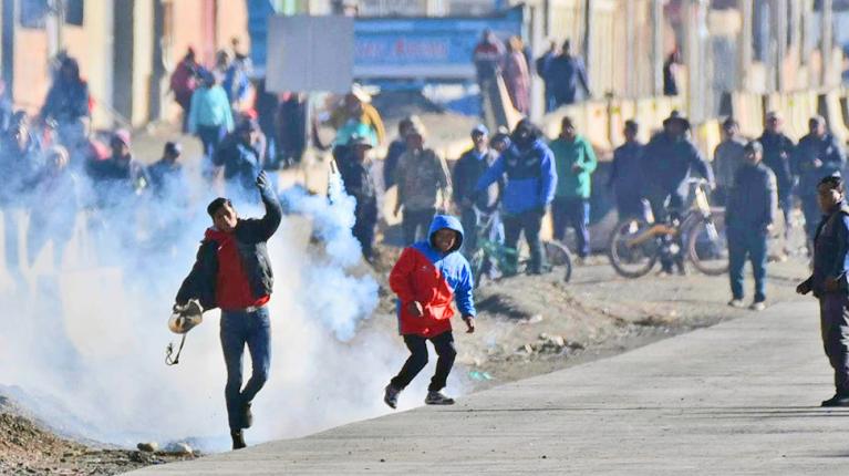 Detenciones por bloqueos en Bolivia: ¿Qué impacto económico?