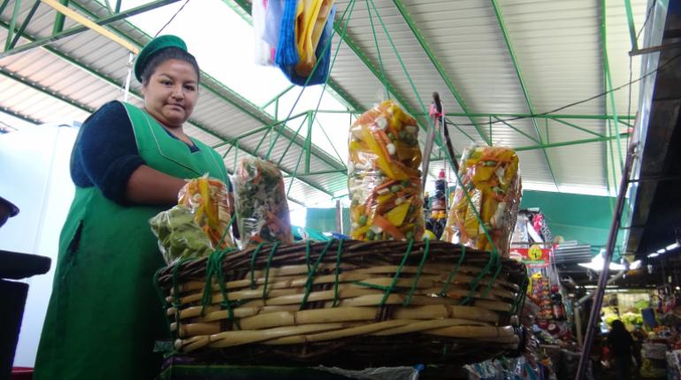 Venta de verduras en un centro de abasto. | Gerardo Bravo