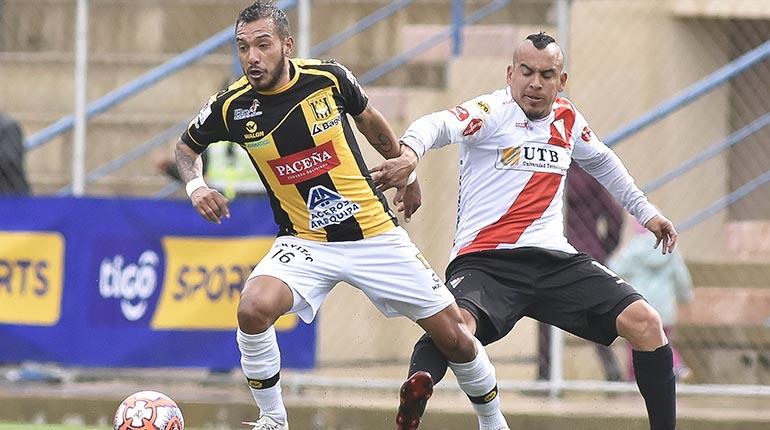 Partido entre Always Ready y The Strongest. | APG