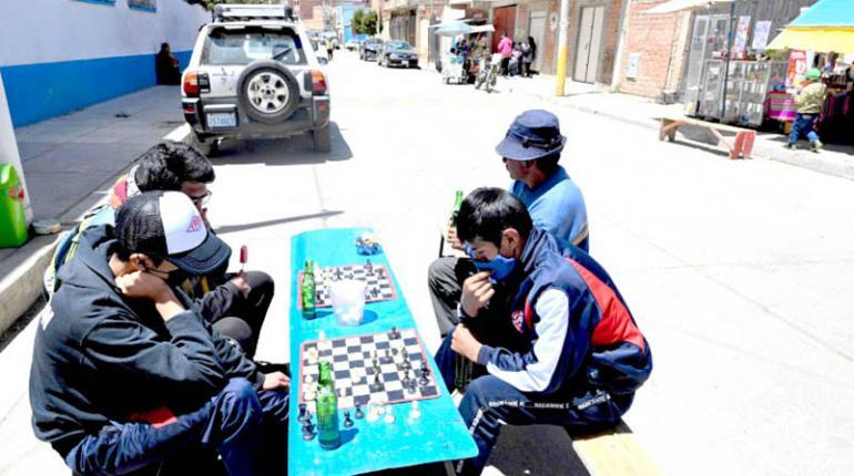 Quieres aprender a jugar ajedrez? Ofrecen clases gratuitas para toda la  familia - El Heraldo de Juárez