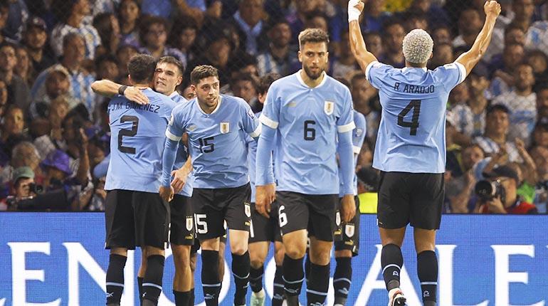 Argentina perdió 0-2 ante Uruguay en La Bombonera por las Eliminatorias  2026, FUTBOL-INTERNACIONAL