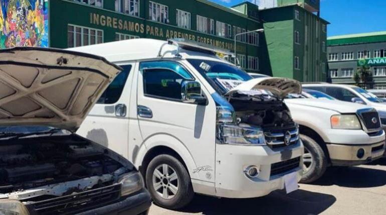 Bolivia: Diprove recupera 365 vehículos con reportes de robo nacional e internacional