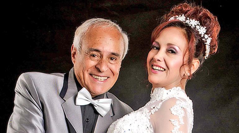 Walter David Santalla Barrientos y Sandra Saavedra, su esposa, en septiembre de 2017. | RRSS.